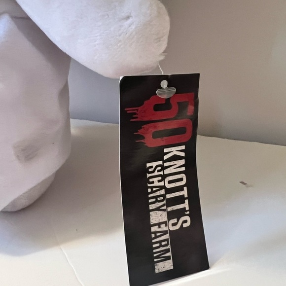 Knott's Berry Farm Knott's Scary Farm 50 Core Four The Bride 14” Plush NWT - Picture 6 of 6
